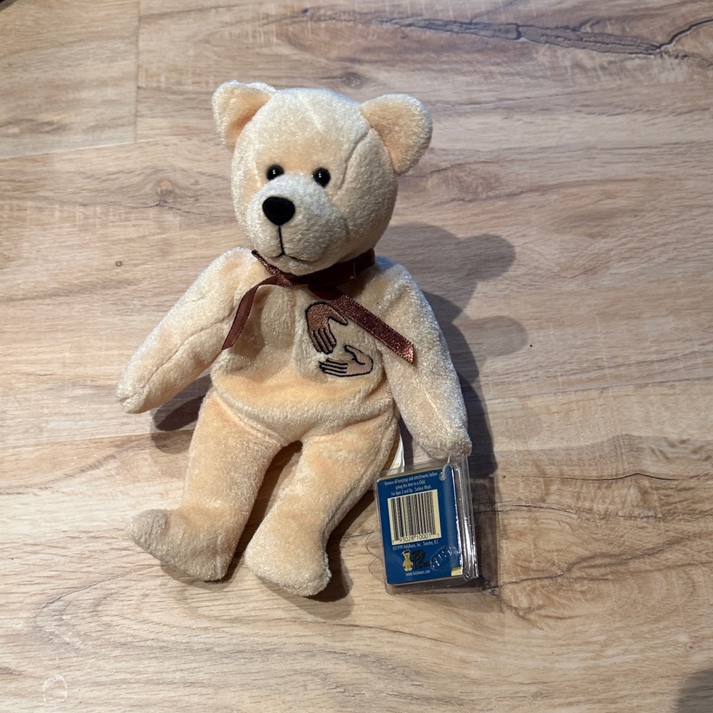 Benevolence Holy Bear Beanie w/tag and protector